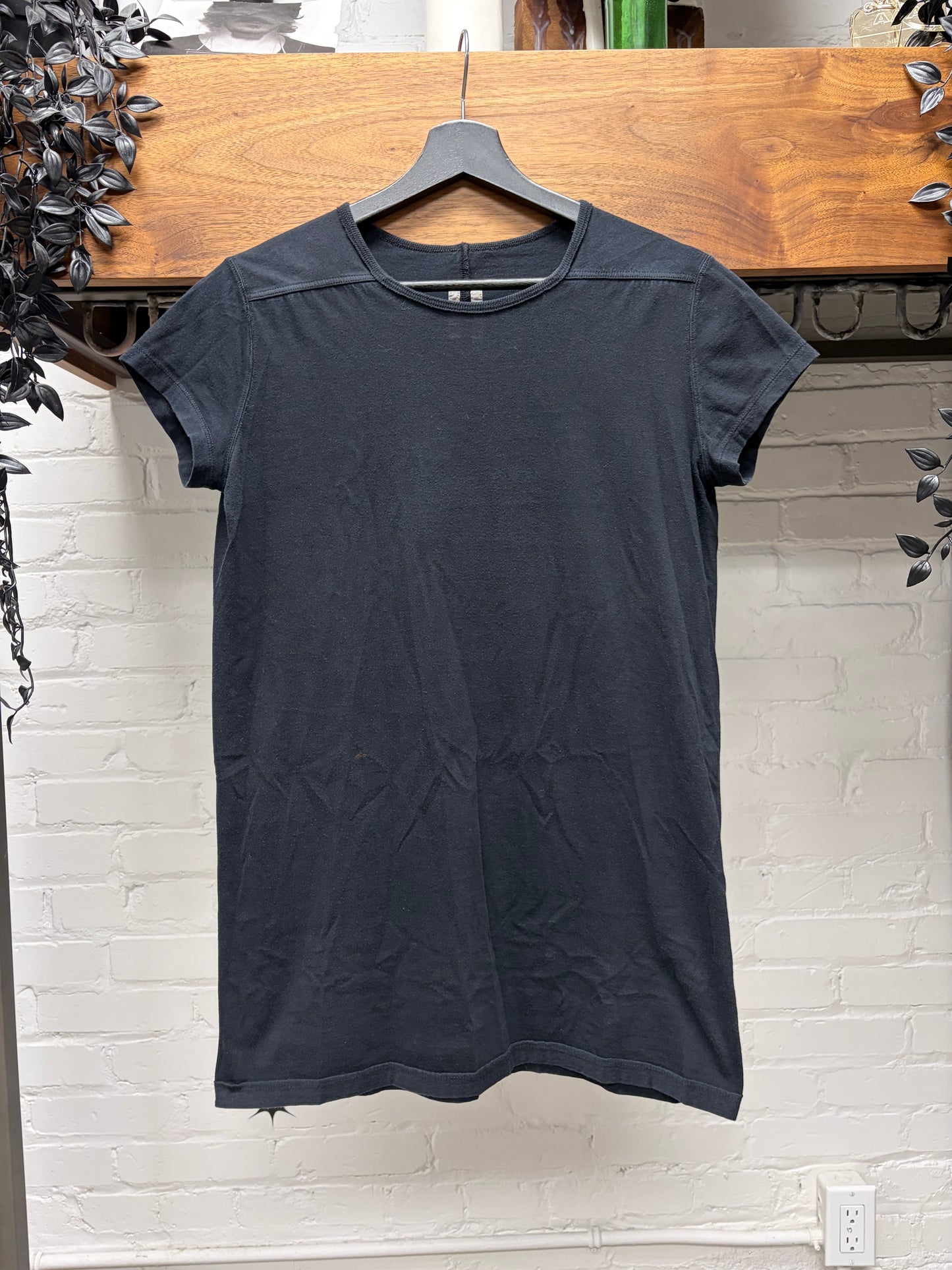 AW2017 Rick Owens ‘Glitter’ Black ‘Level’ Short Sleeve Cotton T-Shirt