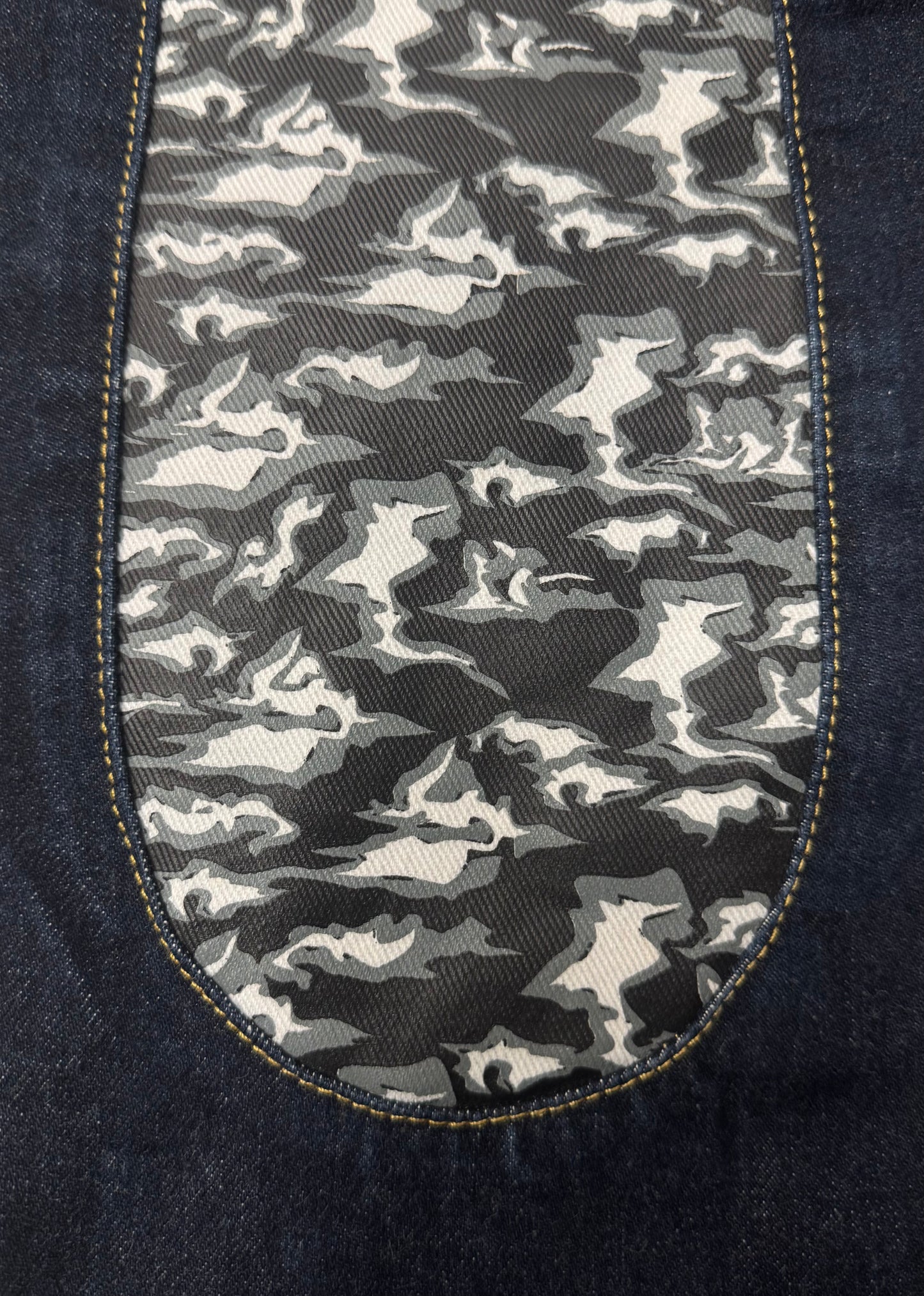 2000s Evisu ‘Daicock’ Camo Gull Logo Raw Denim