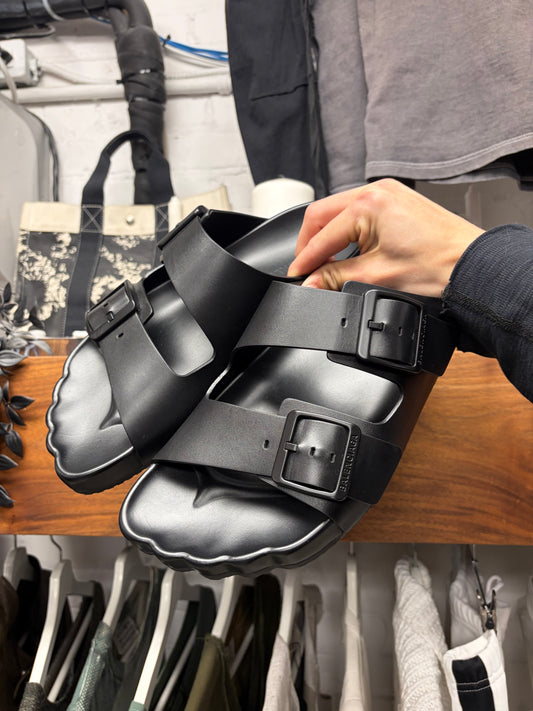 Balenciaga ‘Sunday’ Black Leather Sandals