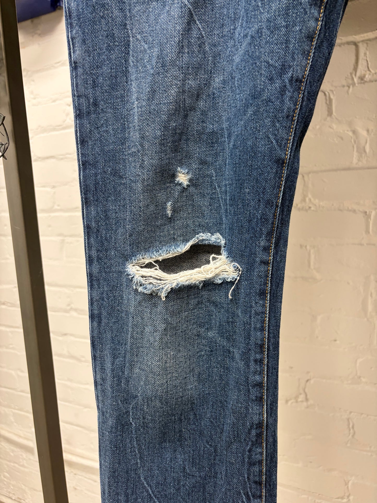 2018 Saint Laurent ‘D02’ Distressed Blue Skinny Jeans