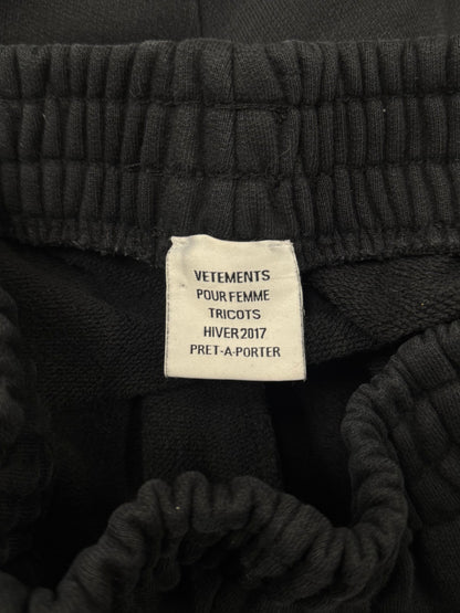 AW2017 Vetements Embroidered Logo Black Sweatpants