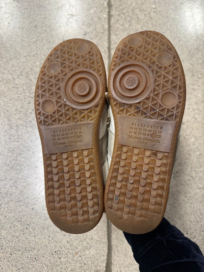 Maison Margiela Replica ‘G.A.T.’ Low Top Sneakers