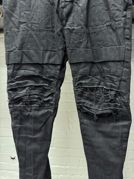 SS2022 Julius ‘9 oz’ Black Distressed Knee Skinny Denim