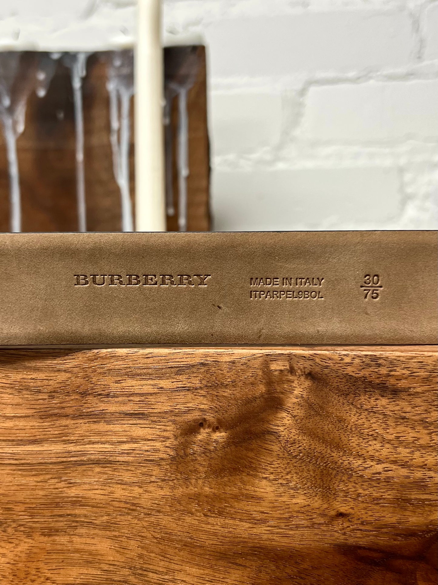 Burberry Silver Engraved Logo Buckle Black Leather Belt