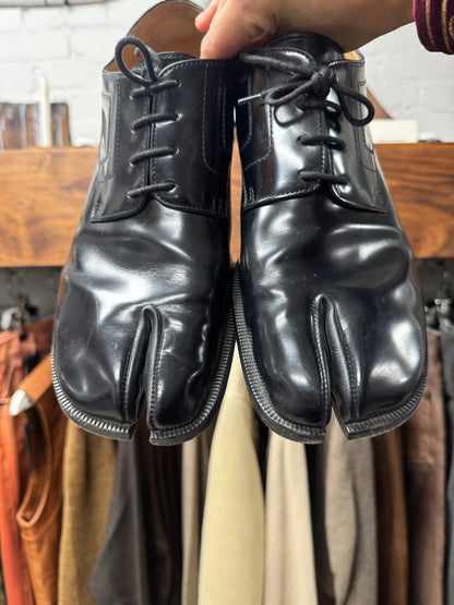 Maison Margiela ‘Tabi’ Split Toe Leather Derbies