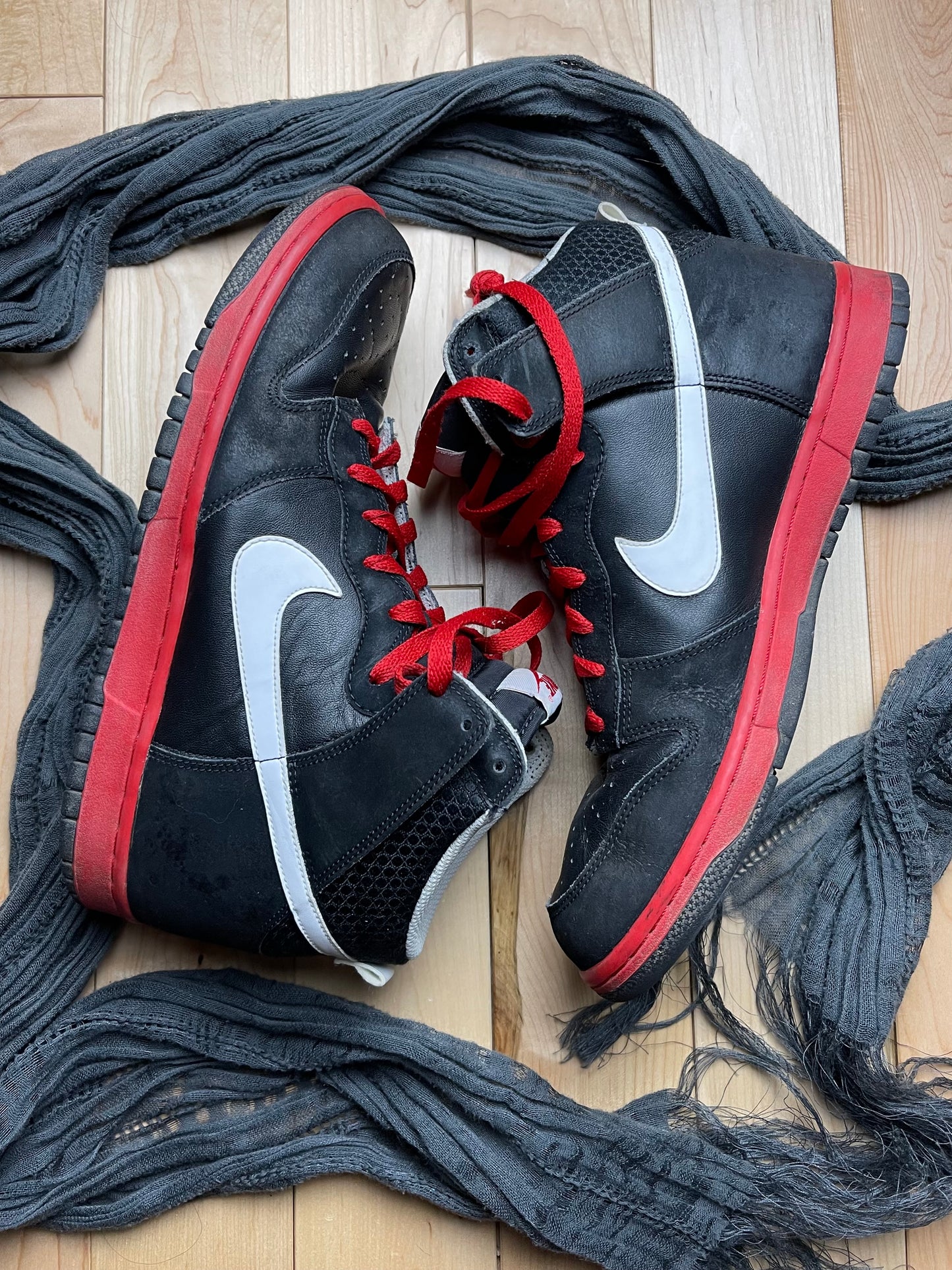 Nike Bred Dunk High Top Sneakers