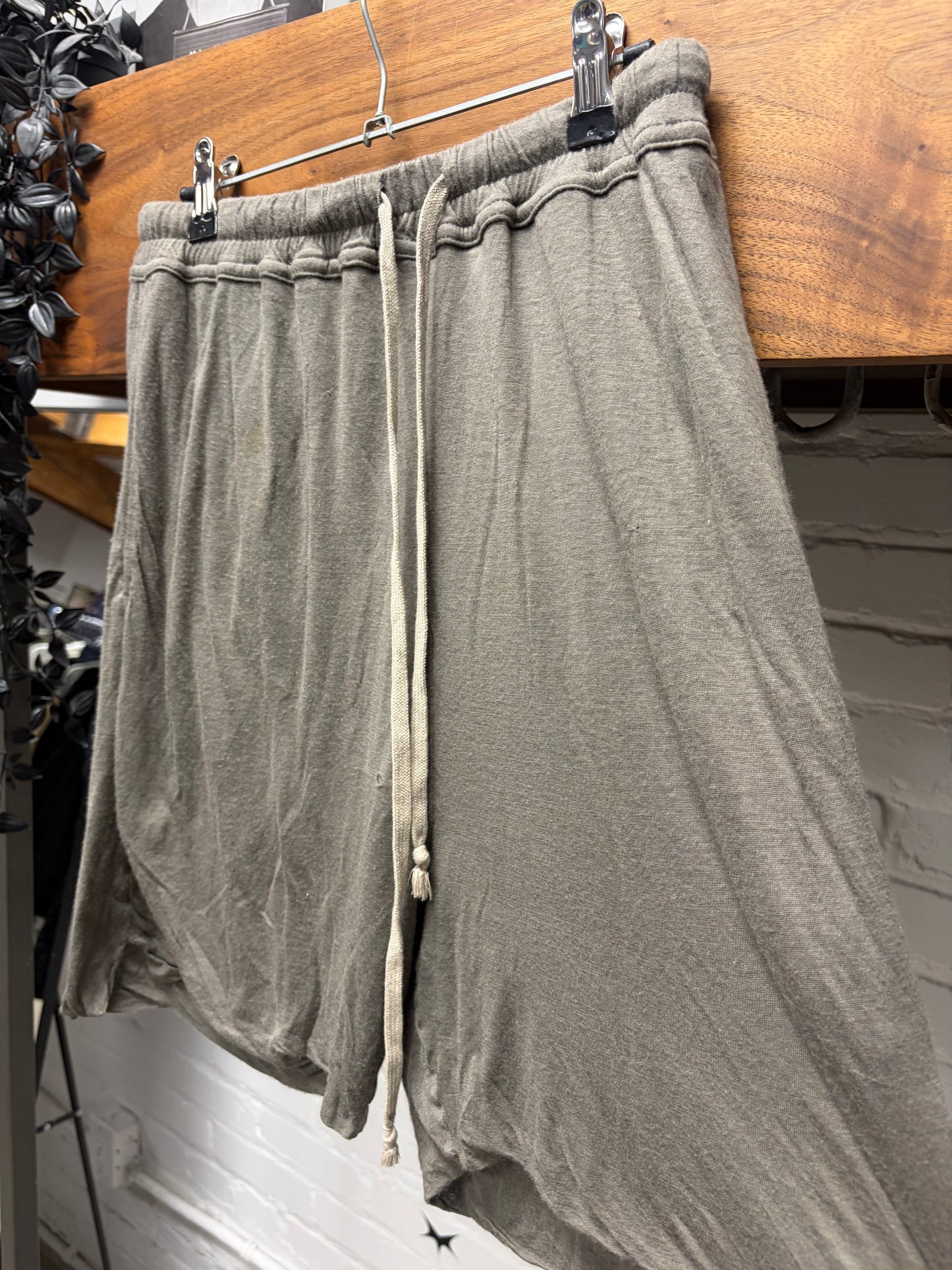 Rick Owens Double Layered Cotton Dust Brown Shorts