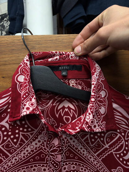 SS2004 Gucci by Tom Ford ‘Cruise’ Bell Sleeve Red Silk Paisley Button Up Shirt