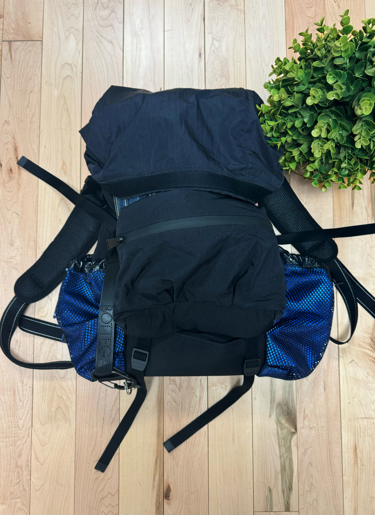 Bottega Veneta bags for men and women, nylon backpacks in black blue. Bottega Veneta Black/Blue Tech Nylon  main image 4