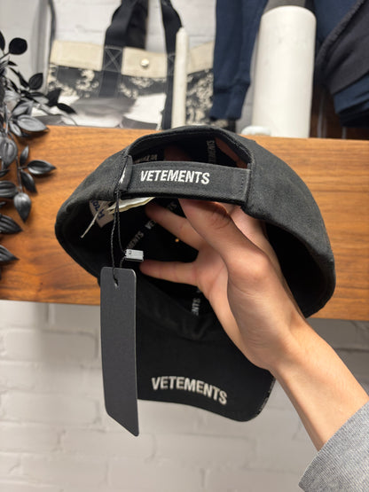 AW2019 Vetements x Reebok ‘Anarchy’ Embroidered Logo ‘Pierced’ Baseball Cap