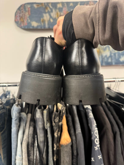 SS2021 Balenciaga ‘Rhino’ Black Calfskin Leather Derby