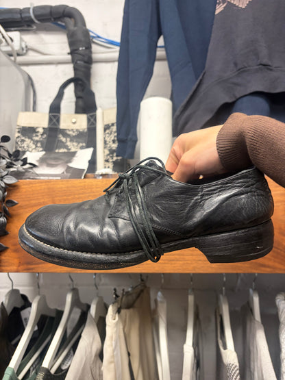 Guidi ‘992’ Black Horse Leather Low Top Derbys