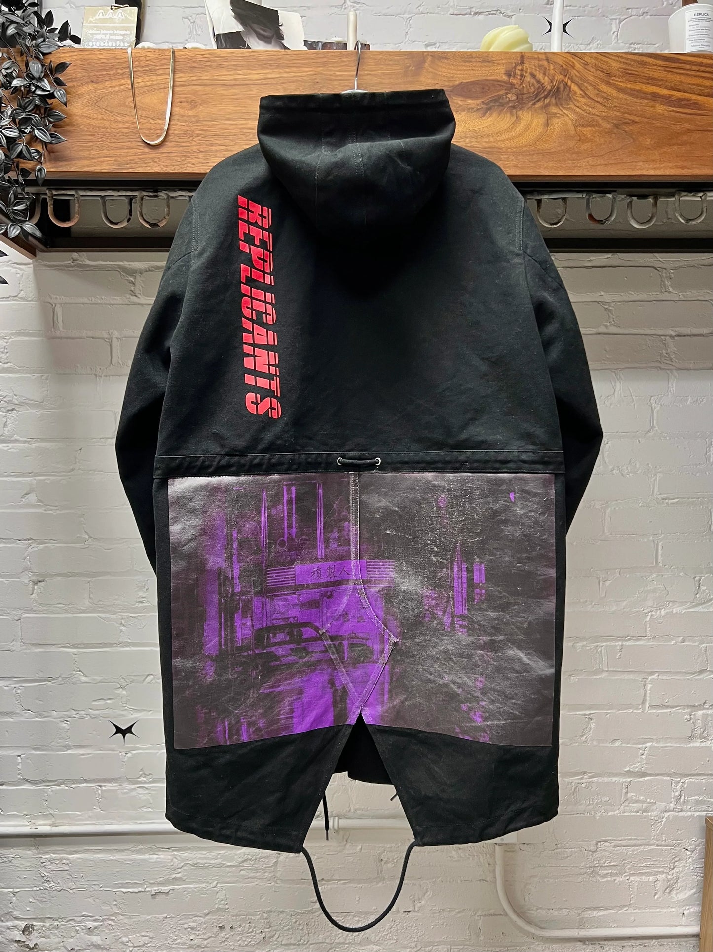 SS2018 Raf Simons ‘Replicants’ Black Fishtail Parka