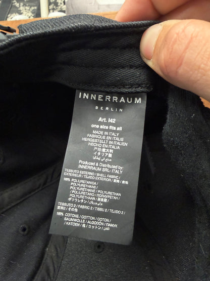 Innerraum Berlin Technical Black ‘I42 Helmet Cap’