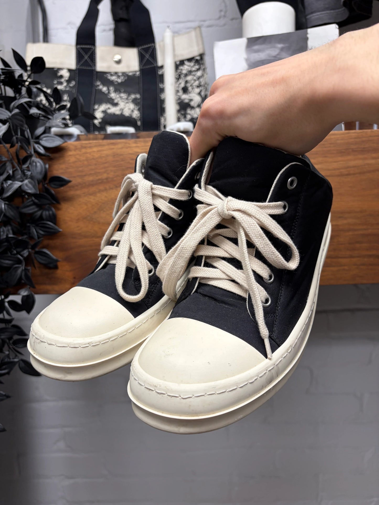 AW2022 Rick Owens Black/Milk DRKSHDW ‘Ramones’ Low Top Sneakers