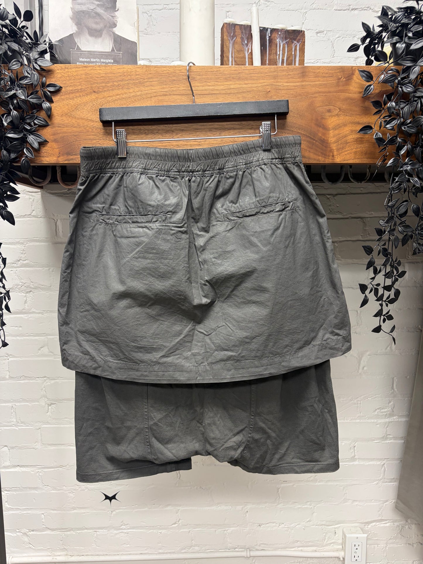 Rick Owens Dust ‘Skirted’ Double Layer Drop Crotch Pod Drawstring Shorts