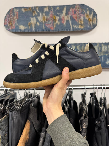 Maison Margiela Replica ‘G.A.T.’ Low Top Sneakers