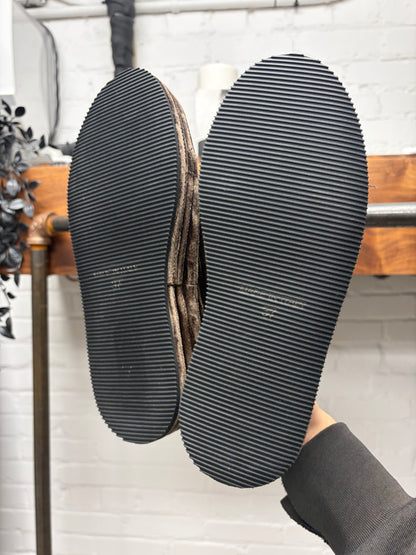 Ann Demeulemeester Brown Crushed Velvet ‘Roccia’ Low Top Sneakers