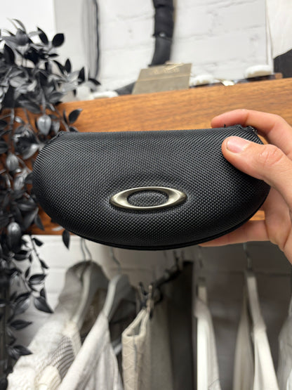 Vetements x Oakley ‘Radar EV Path’ Sunglasses