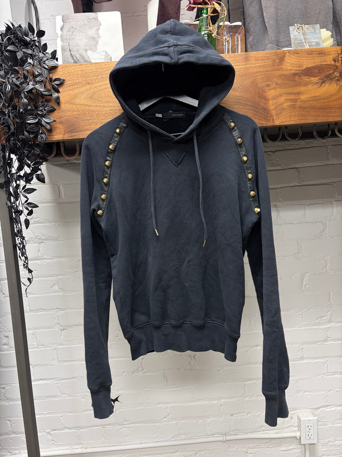 2000s Dsquared2 Studded Black Cursive Fade' Cropped Hoodie with Leather Trim