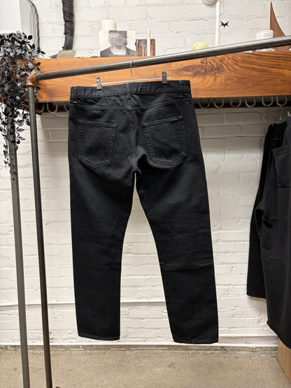 2021 Saint Laurent ‘D27’ Black Straight Cut Denim