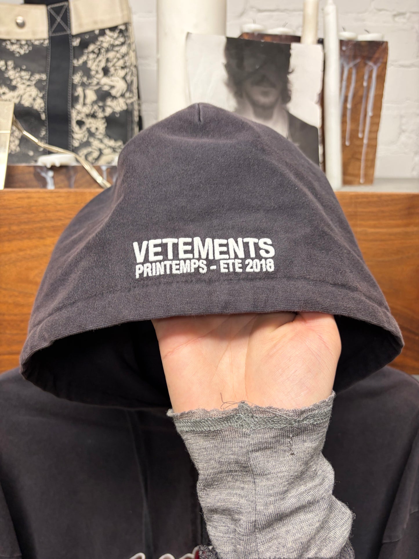 SS2018 Vetements ‘Baseball Logo’ Black/Red Embroidered Zip-Up Hoodie