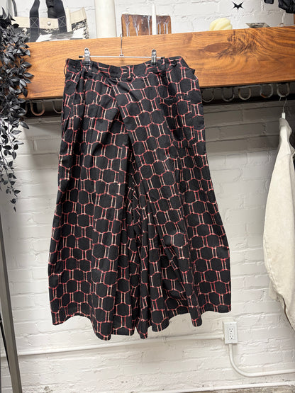 Yohji Yamamoto Pour Homme Patterned Red/Black Carousel Balloon Cut Shorts