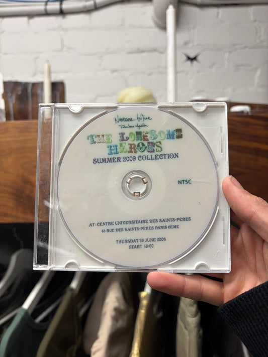 SS2009 Number (N)ine ‘The Lonesome Heroes’ Runway DVD