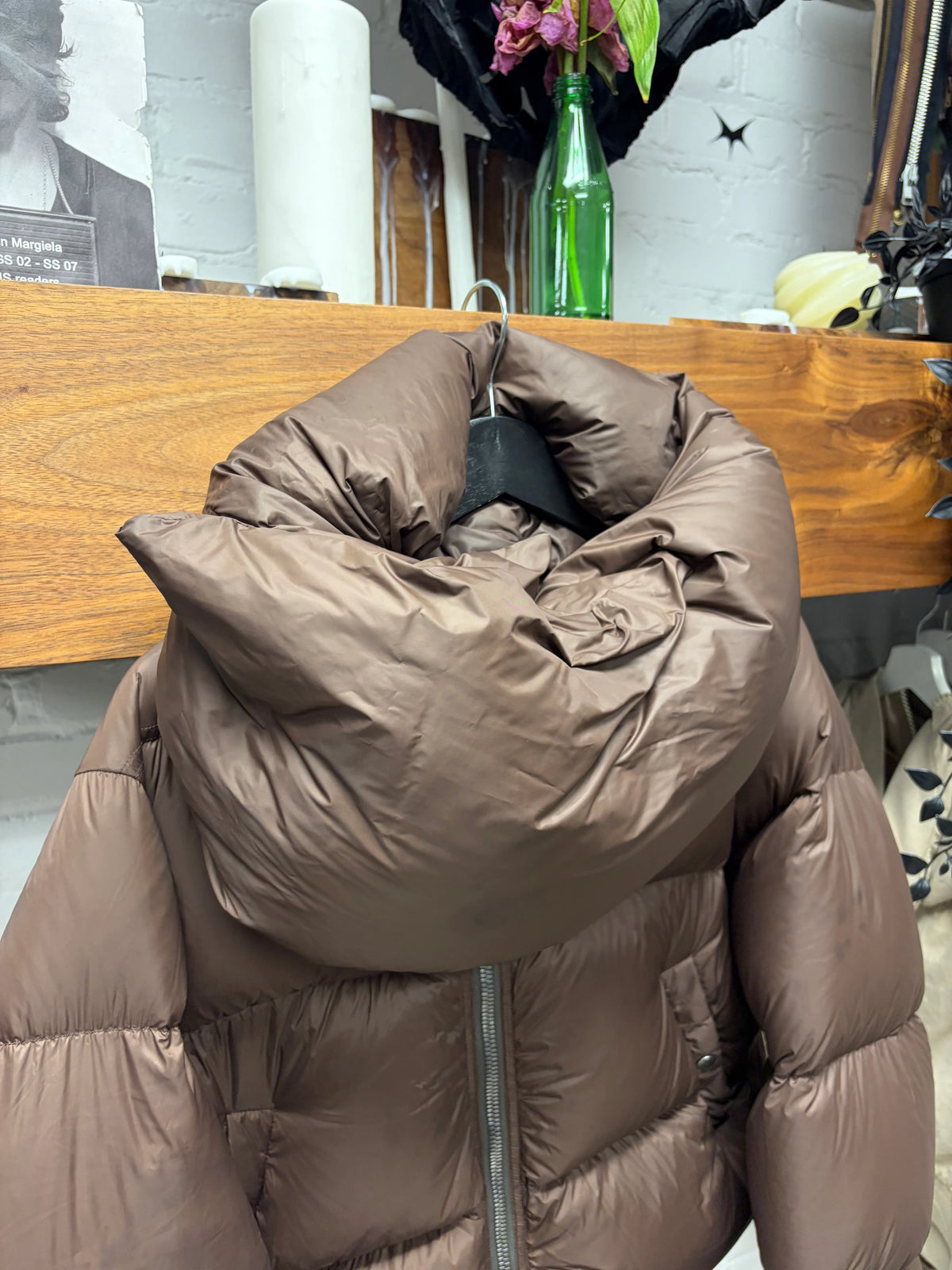 AW2023 Rick Owens ‘Luxor’ Scarf Wrap Brown Down Fill Cropped Puffer Jacket