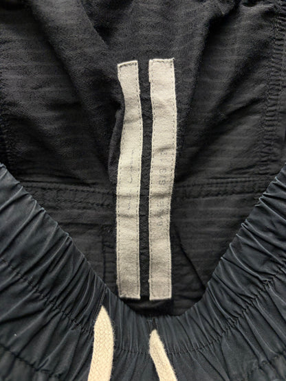 SS2019 Rick Owens ‘Babel’ Seersucker Drop Crotch ‘Pod’ Black Drawstring Shorts