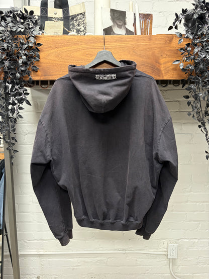 SS2018 Vetements ‘Baseball Logo’ Black/Red Embroidered Zip-Up Hoodie