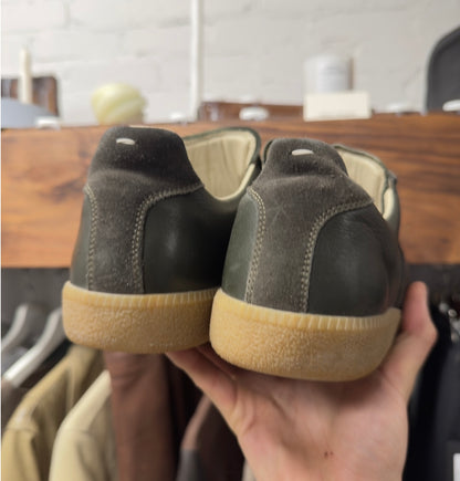 Maison Margiela Replica ‘G.A.T.’ Brown Suede/Gum Sole Sneakers