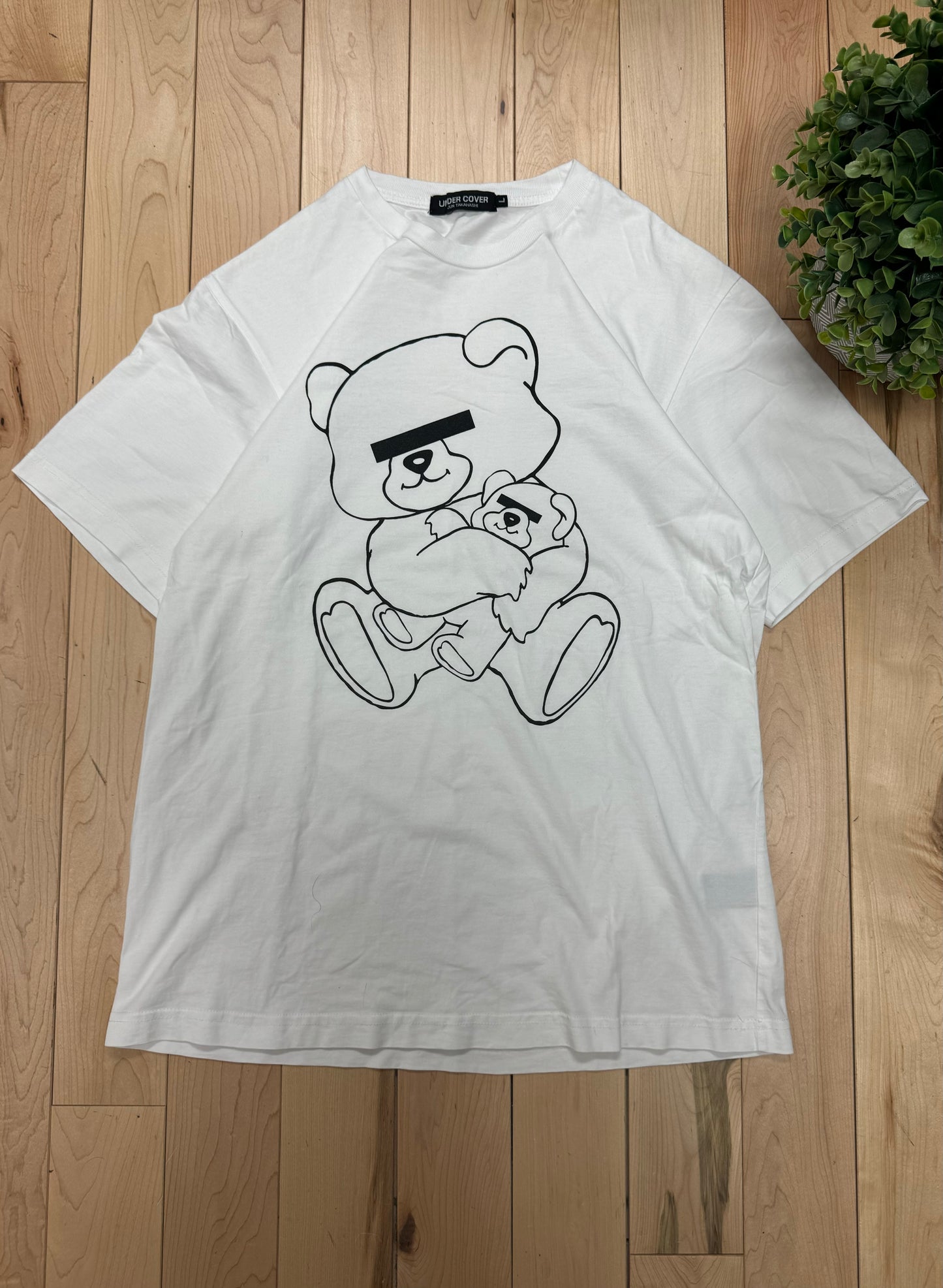 2000s Undercover ‘Skoloct’ Bear White Graphic T-Shirt