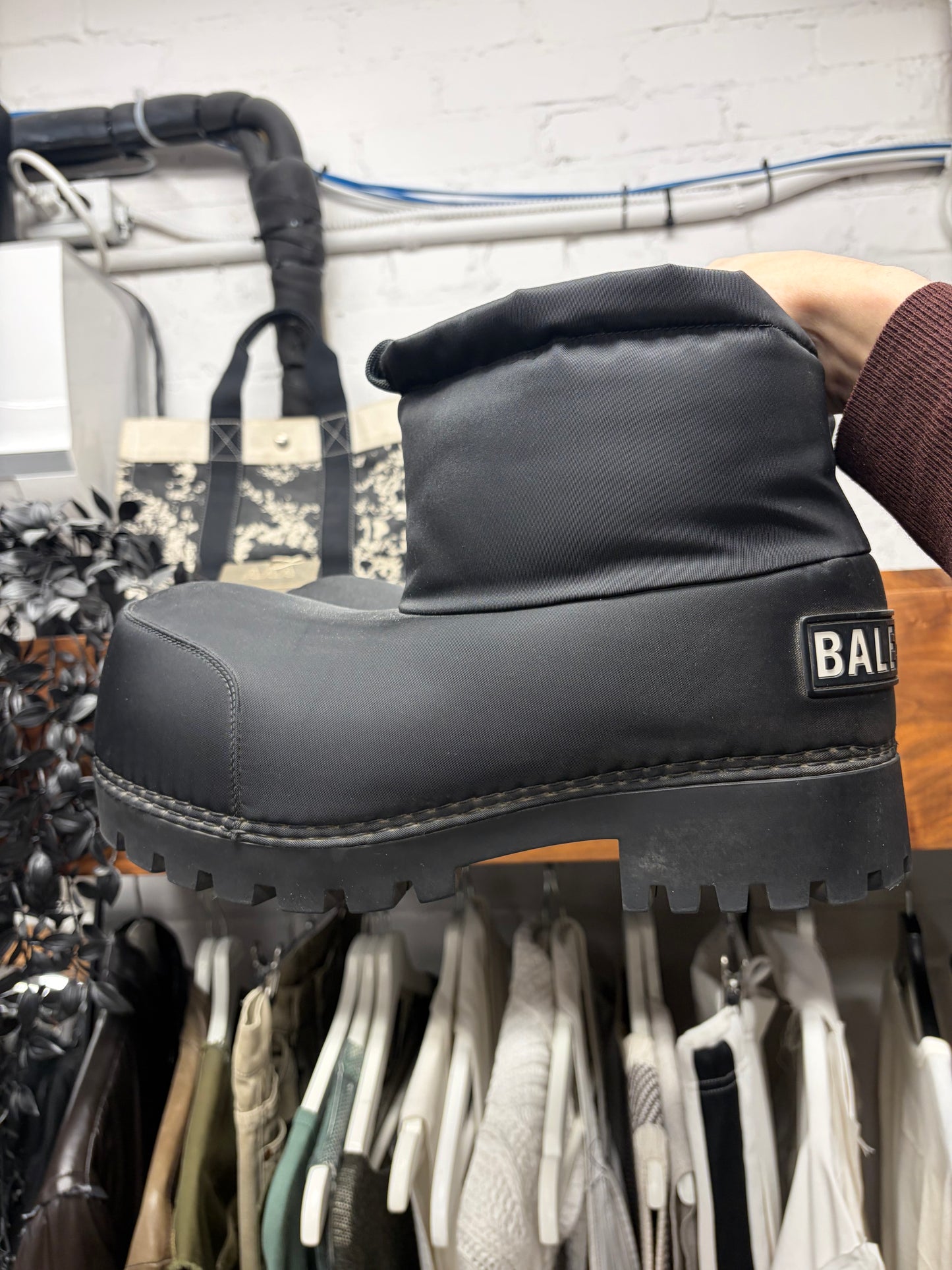 Balenciaga ‘Alaska’ Black Oversized Low Top Boots