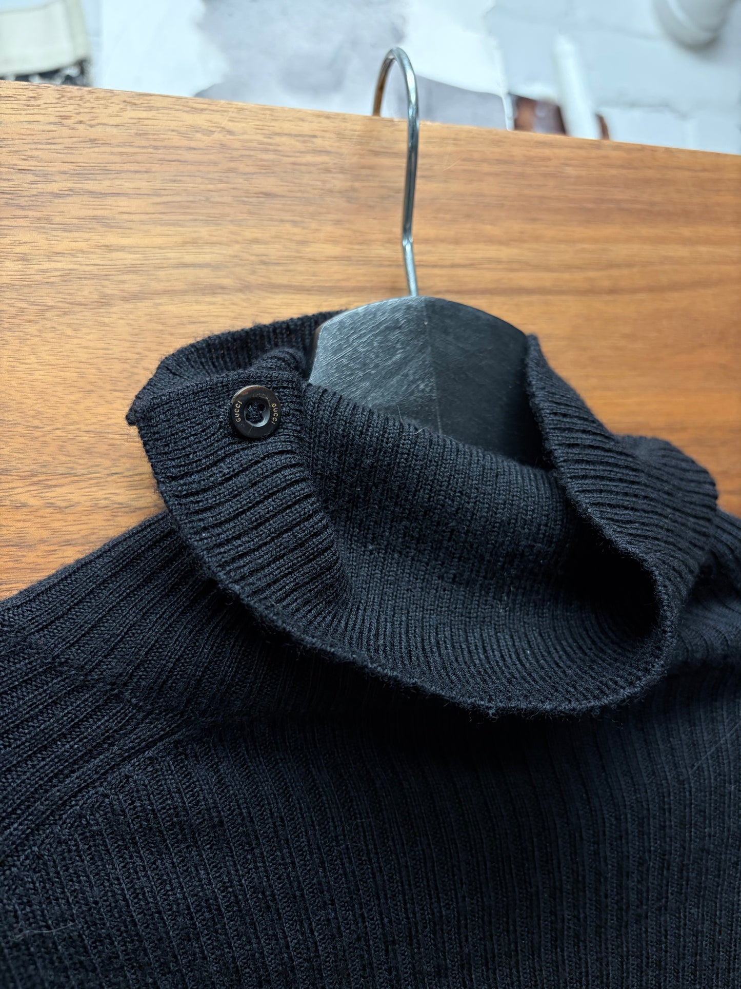 2000s Gucci Black Ribbed Cashmere Roll Neck Sweater