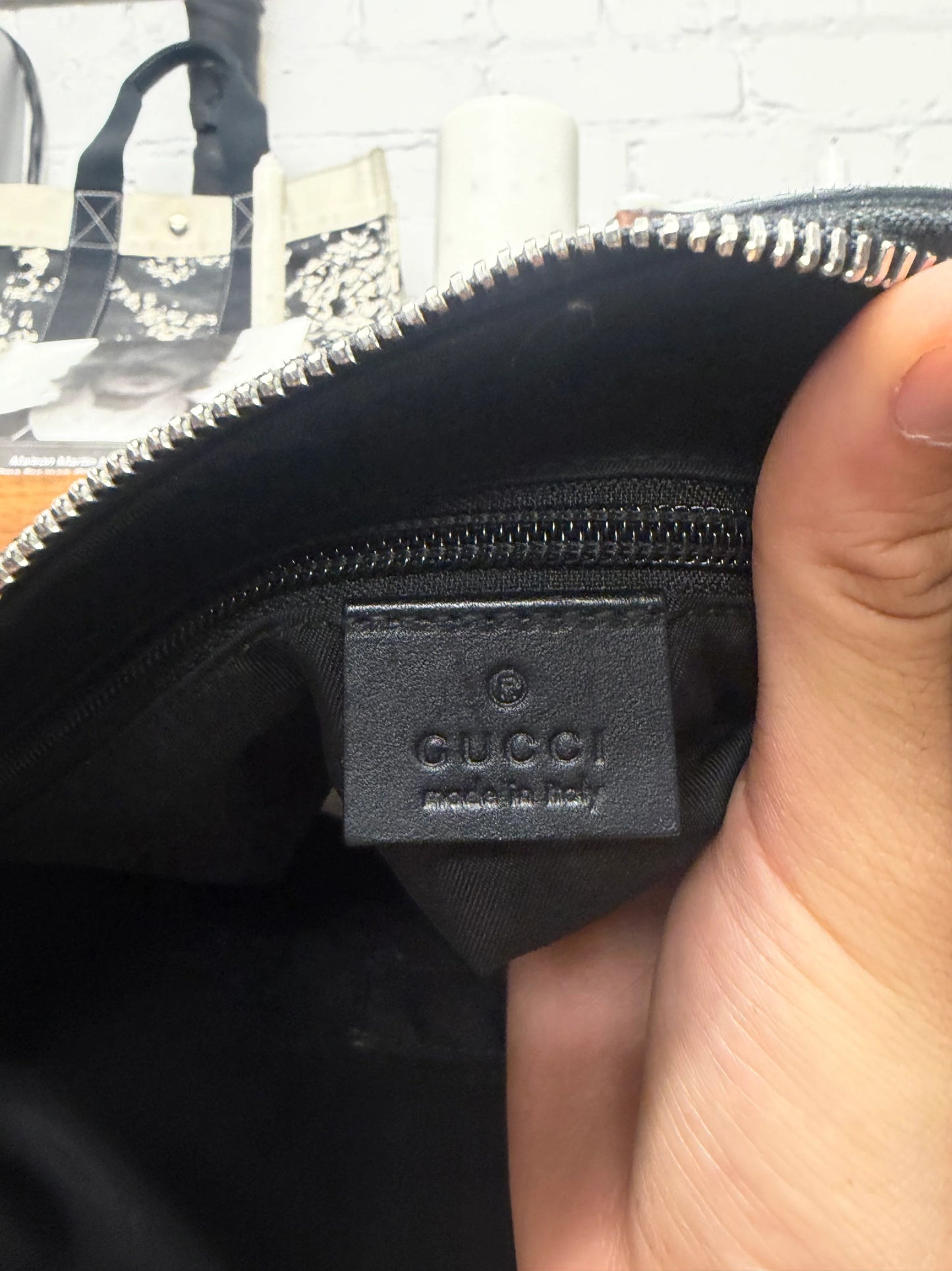 Gucci ‘GG Web Supreme’ Canvas Monogram Flat Messenger Bag
