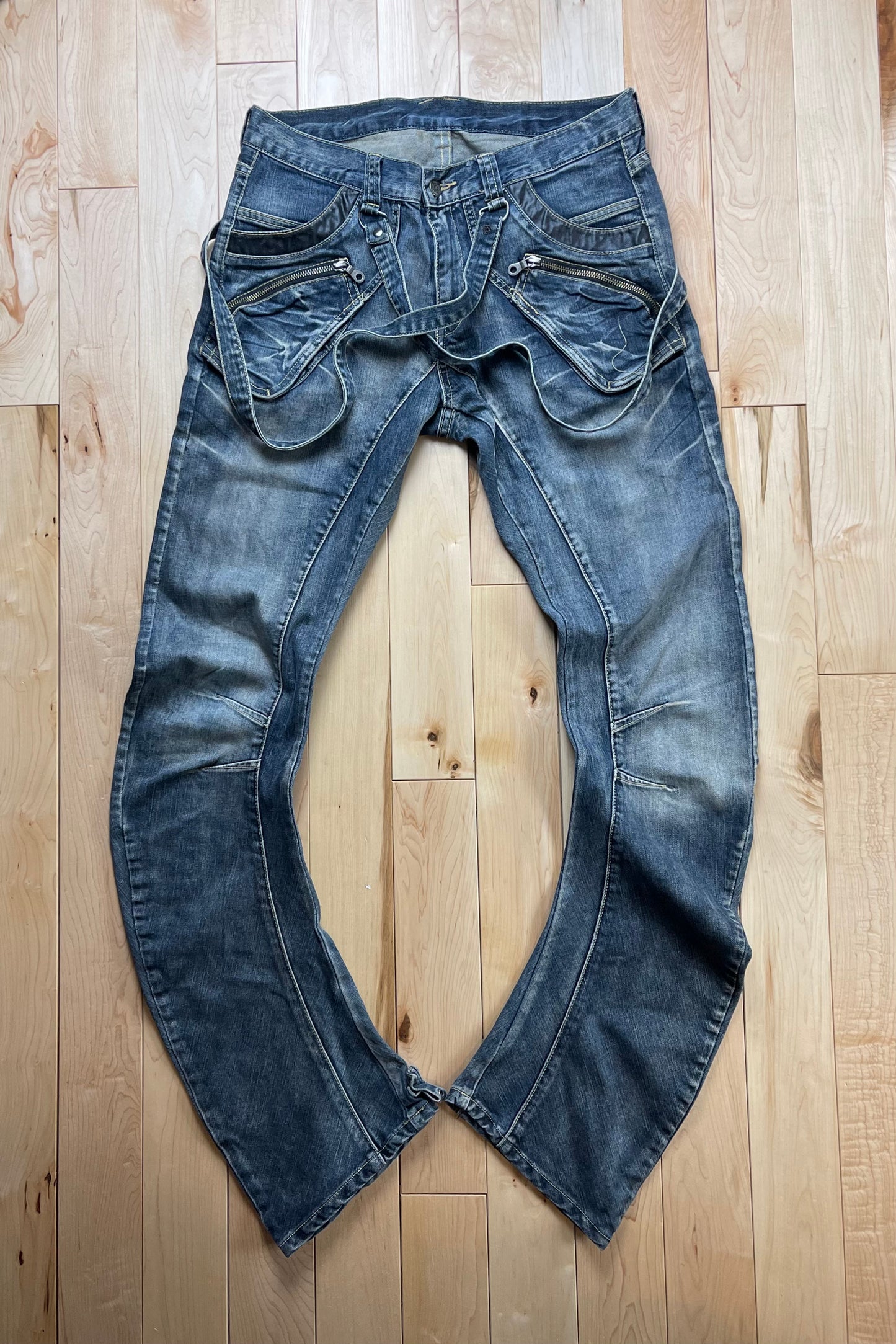 PPFM J/Banana Cut Washed Raw Blue Twisted Denim