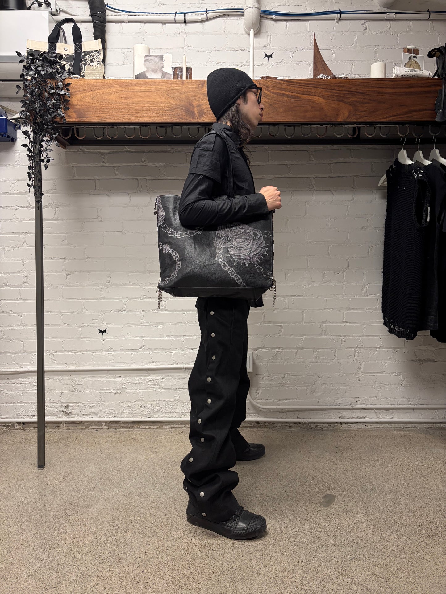 AW2014 Yohji Yamamoto Cowhide ‘Tiger & Chains’ Black Leather Tote Bag