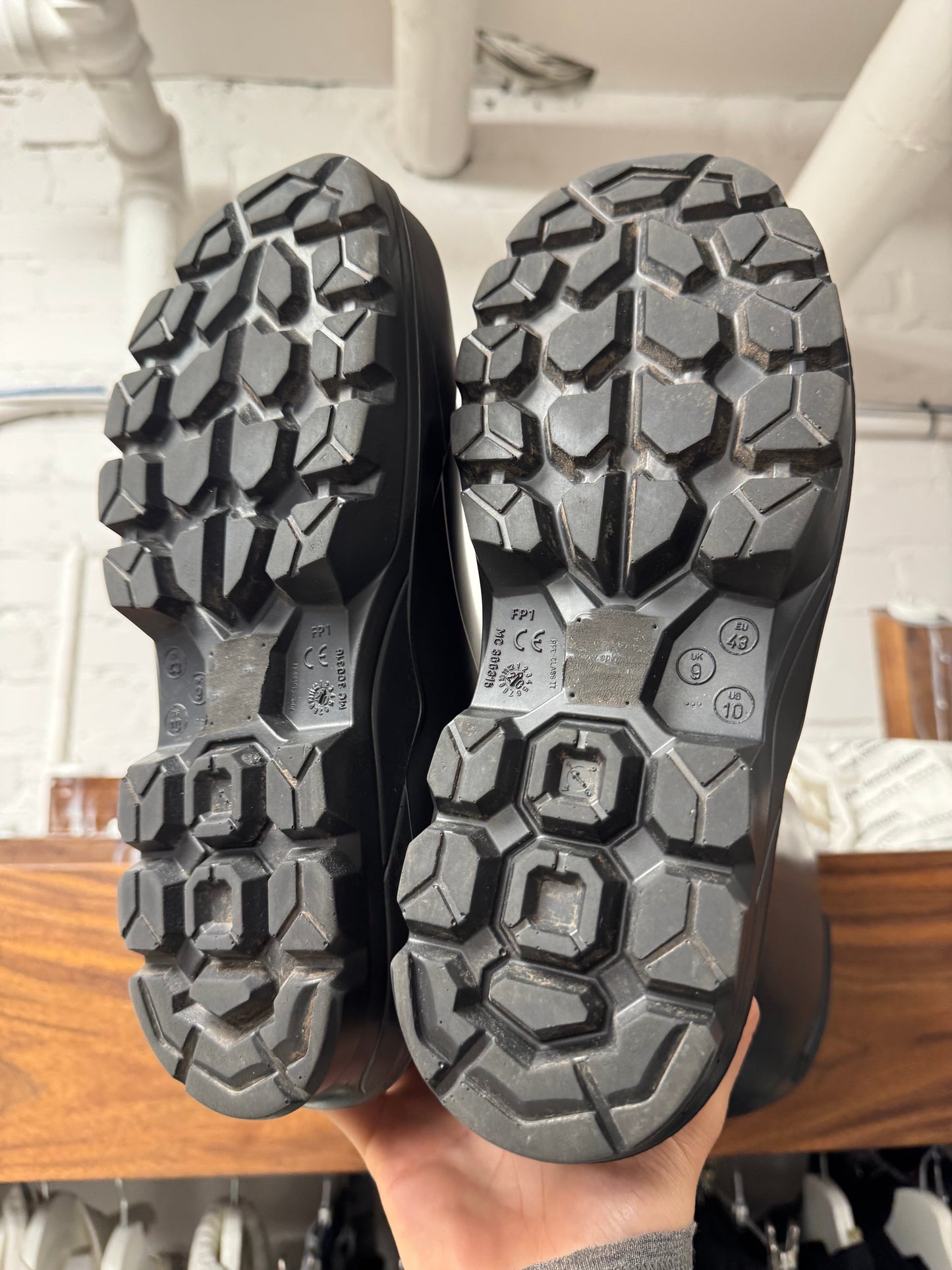 Alyx Studios ‘Wellington’ Black Waterproof Rubber Rain Boots