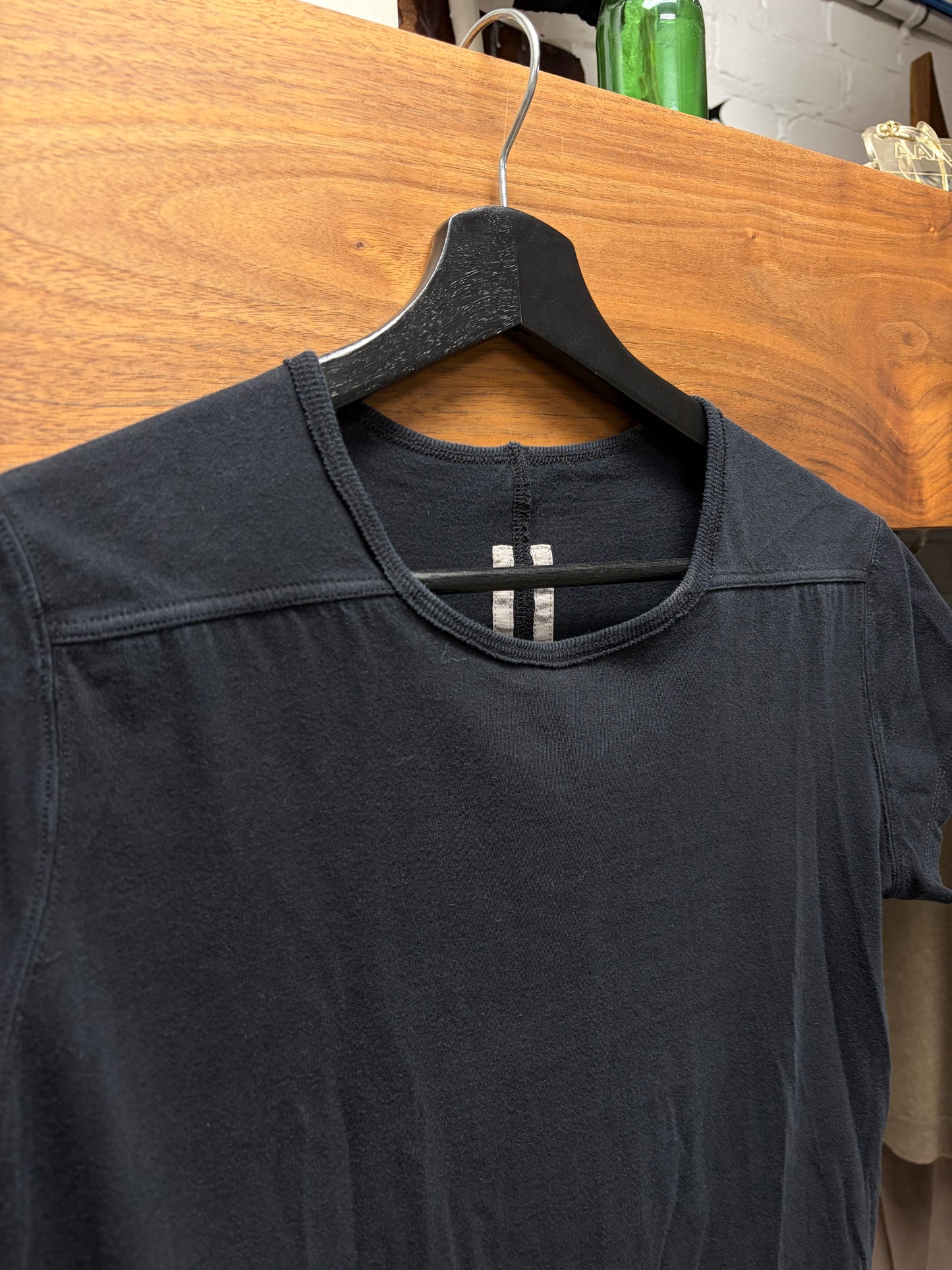 AW2017 Rick Owens ‘Glitter’ Black ‘Level’ Short Sleeve Cotton T-Shirt