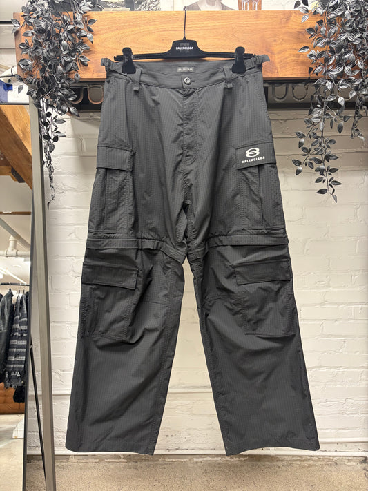 SS2024 Balenciaga ‘Sports Icon Logo’ Black Ripstop Convertible Cargo Pants