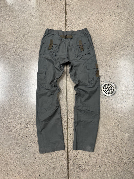 2000s Dolce & Gabbana Military Green ‘Strap Closure’ Cargo Pants