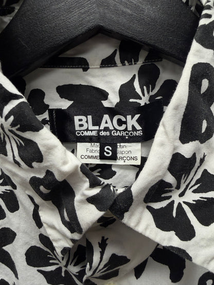2009 Comme Des Garçons BLACK Floral Patterned Short Sleeve Button Up Shirt