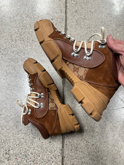 Gucci ‘Flashtrek’ Suede Low Top Sneakers