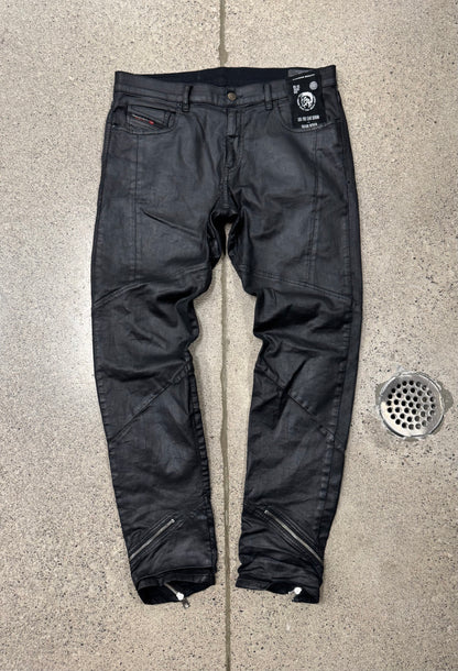 Diesel Waxed Black Slim/Skinny Zipper Denim