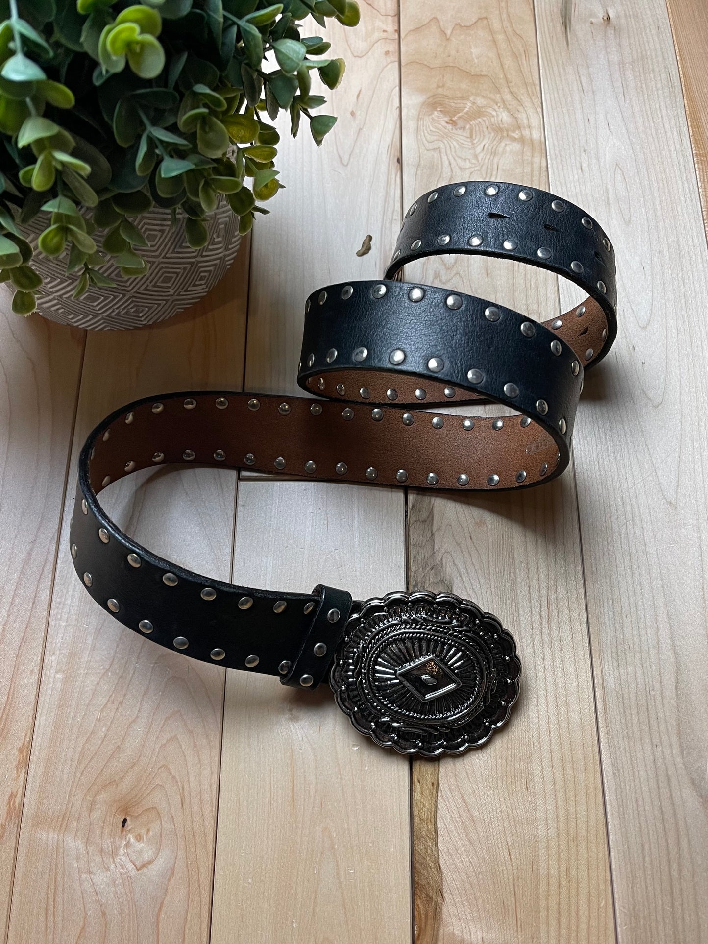 Tornado Mart Black Leather Studded Belt