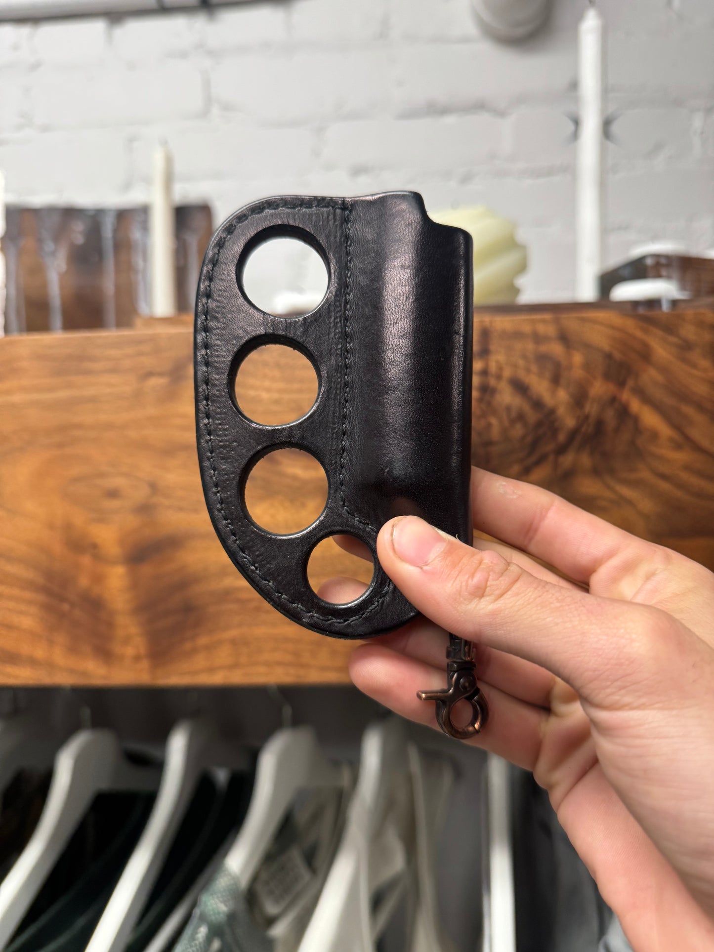 Blackmeans ‘Knuckle Duster’ Leather Lighter Case