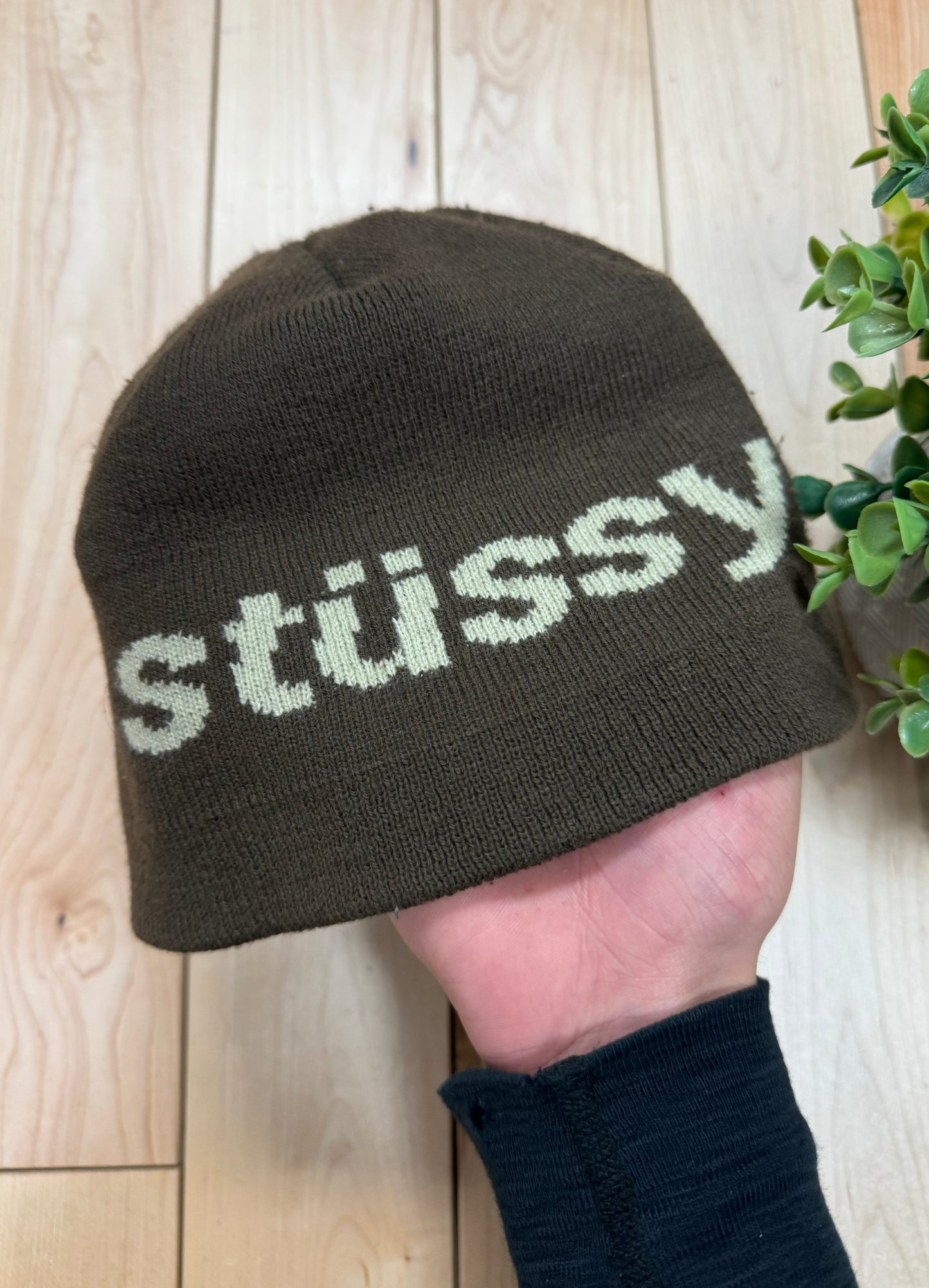 Stussy 2000s Logo Brown/Cream Ribbed Beanie