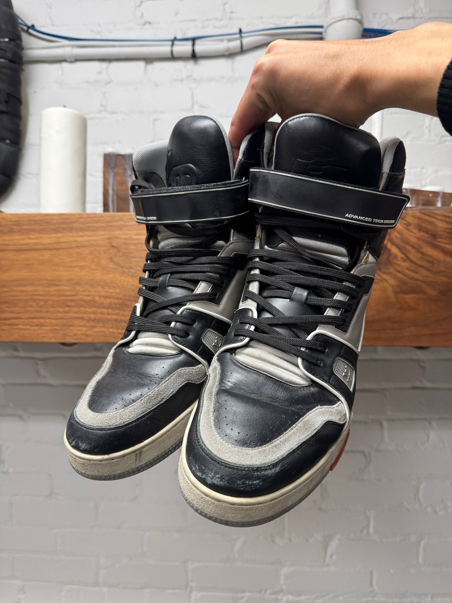 Louis Vuitton OG ‘LV Trainer’ Bred Leather High Top Sneakers