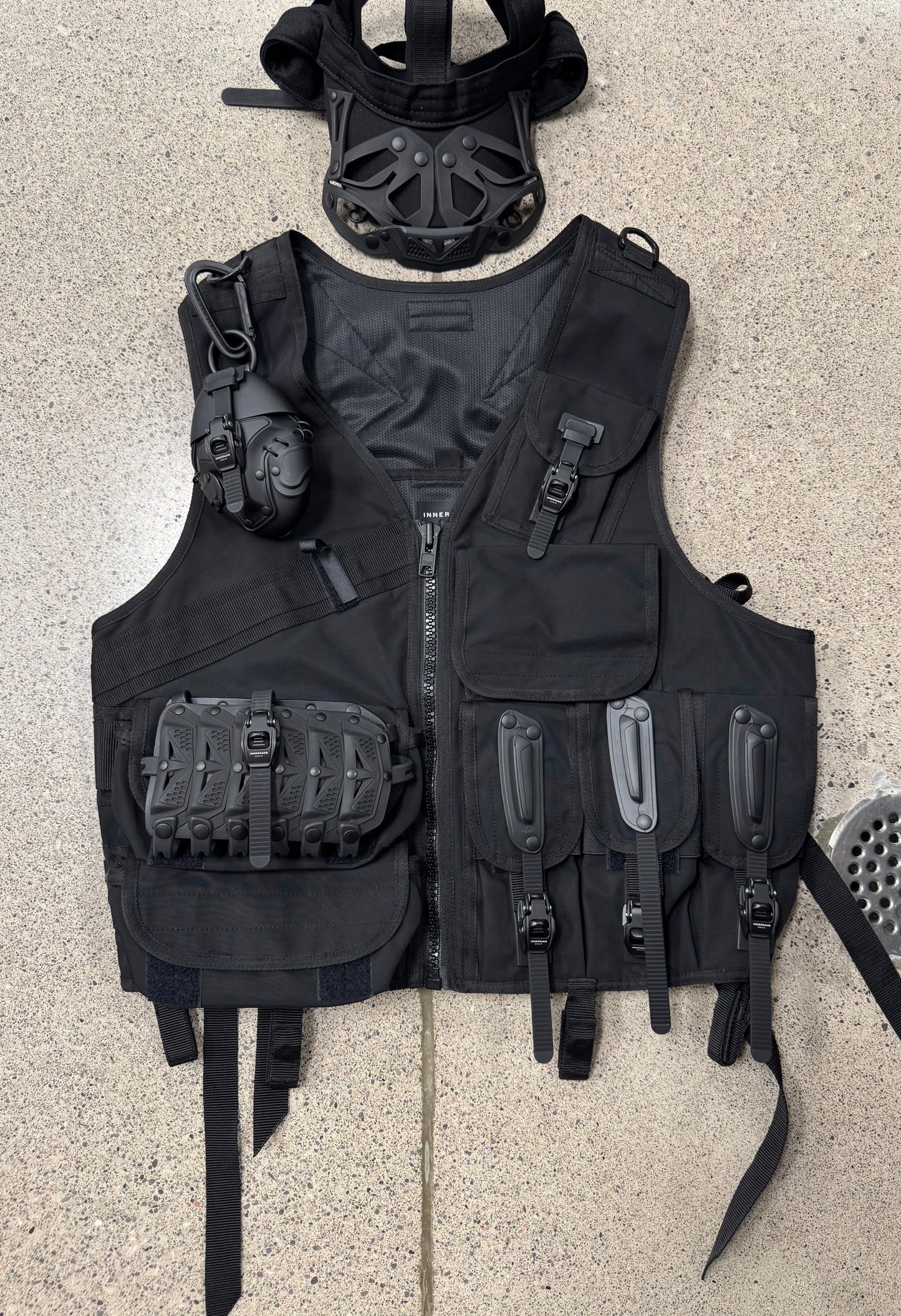 AW2023 Junya Watanabe x Innerraum Tactical Cargo Vest